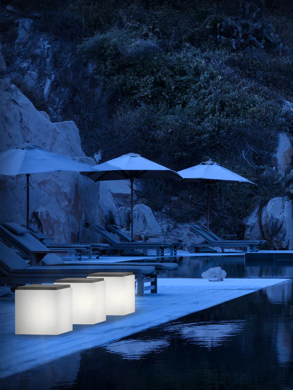 Arkema Design Pouf da esterno Iris Comfort solare - DP1929/COMFORT/SOLAR