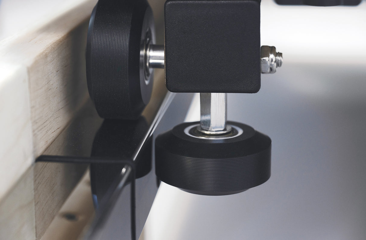 Liveness Reformer in legno di quercia naturale pieghevole Green Tea PTX-3000G