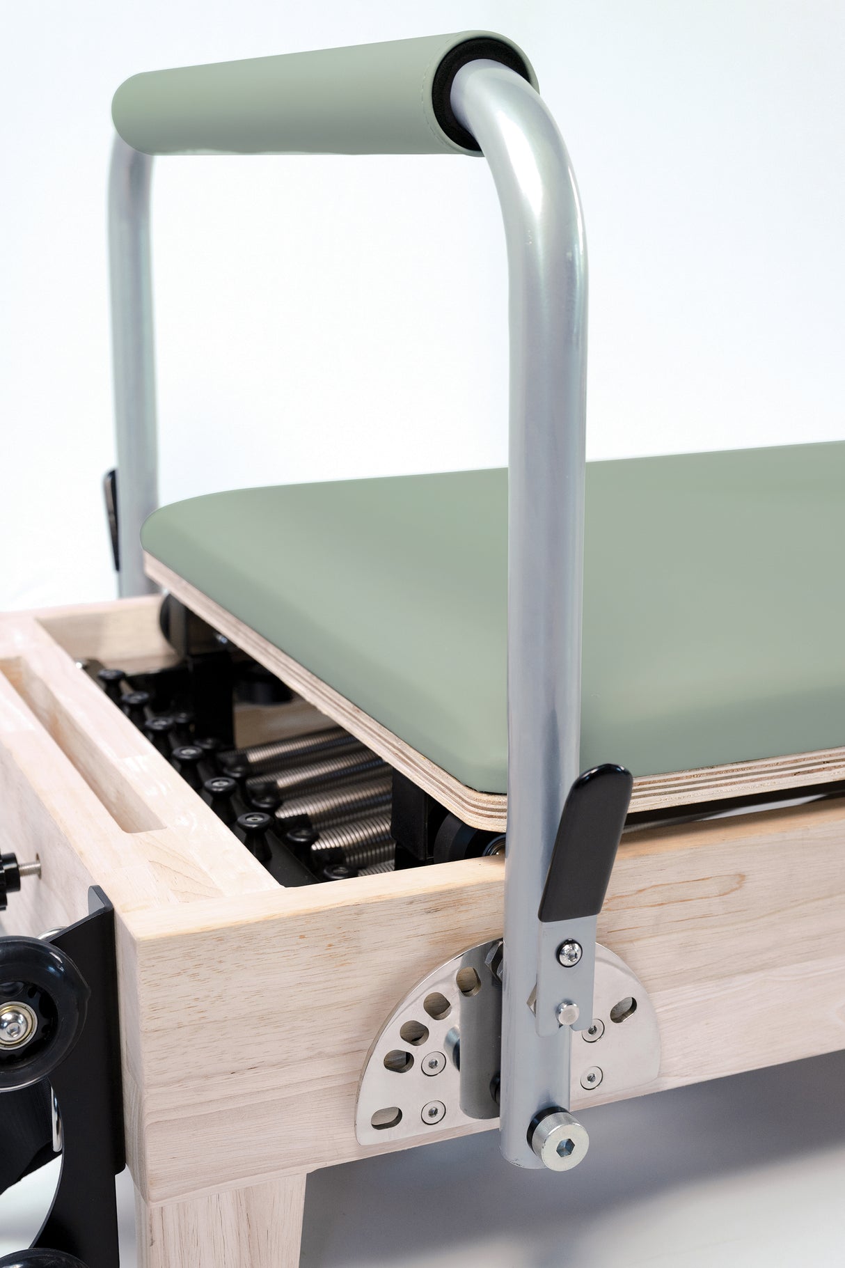 Liveness Reformer in legno di quercia naturale pieghevole Green Tea PTX-3000G