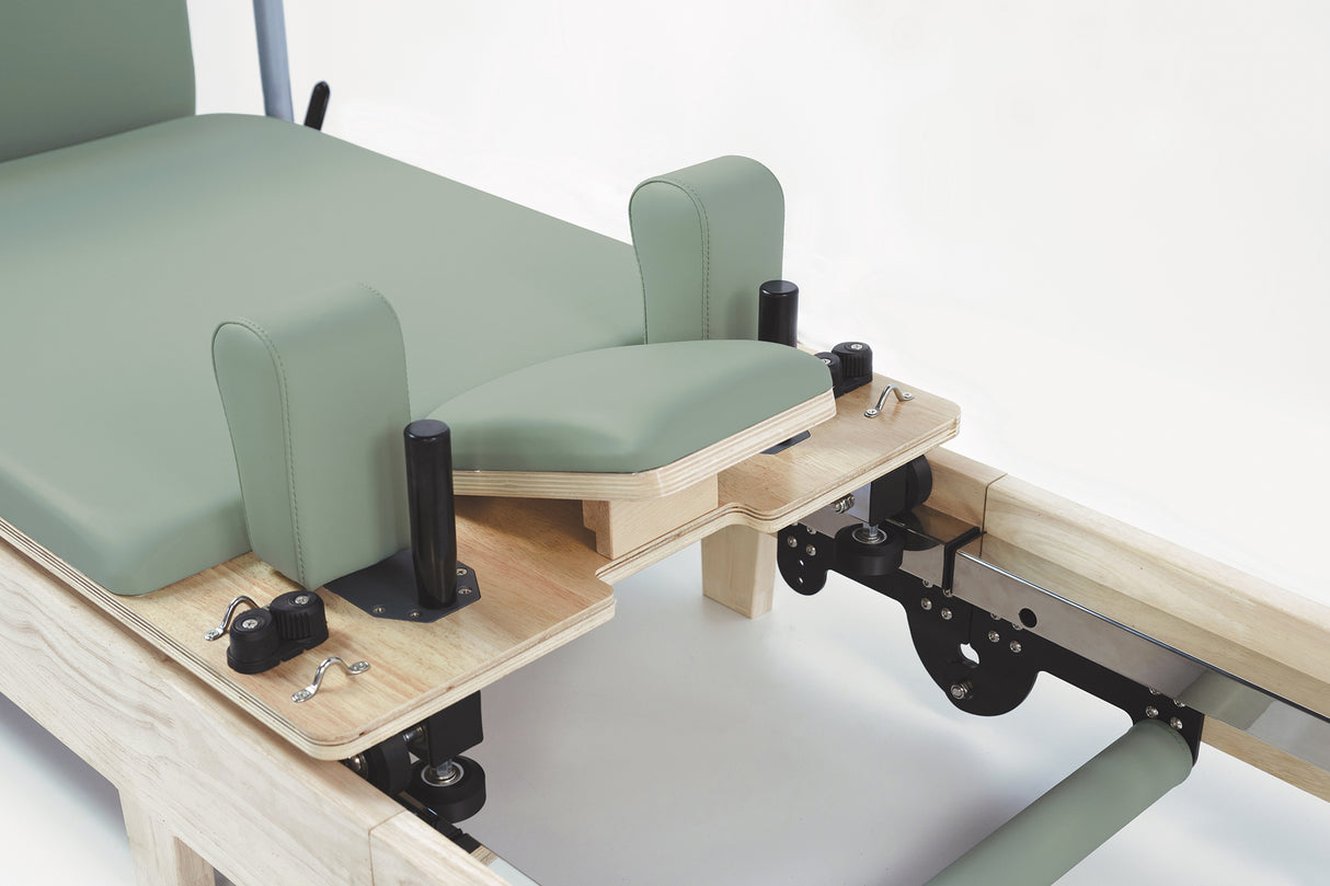 Liveness Reformer in legno di quercia naturale pieghevole Green Tea PTX-3000G