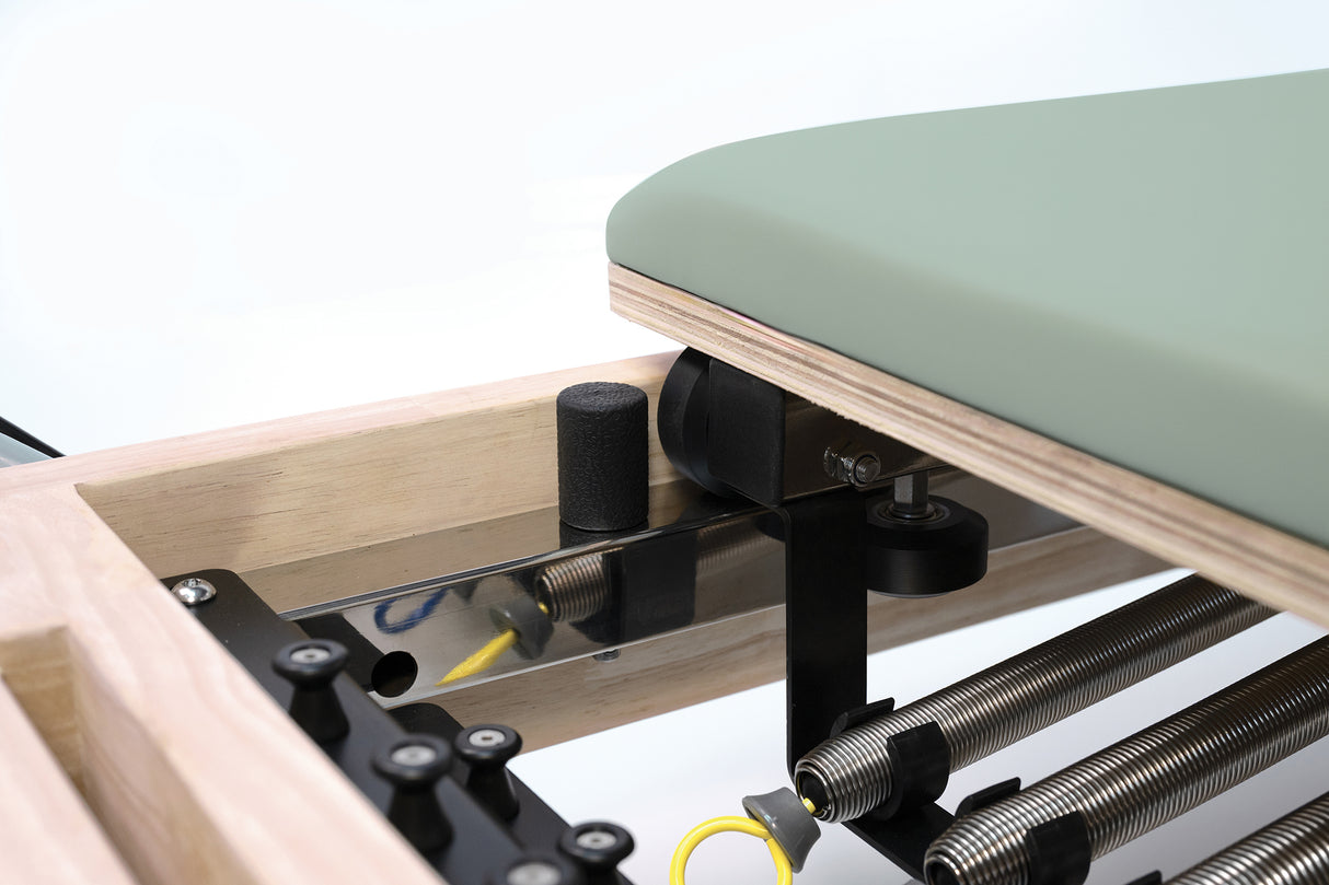 Liveness Reformer in legno di quercia naturale pieghevole Green Tea PTX-3000G