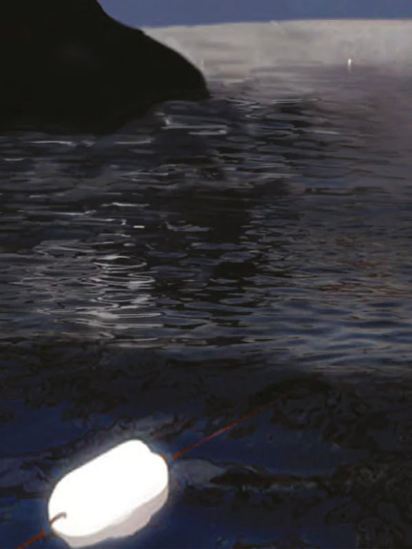 Arkema Design Boa luminosa galleggiante in resina - SB100