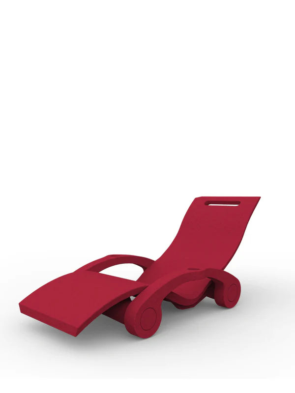 Arkema Serendipity Floating Chaise Lounger in Polyethylene - S130