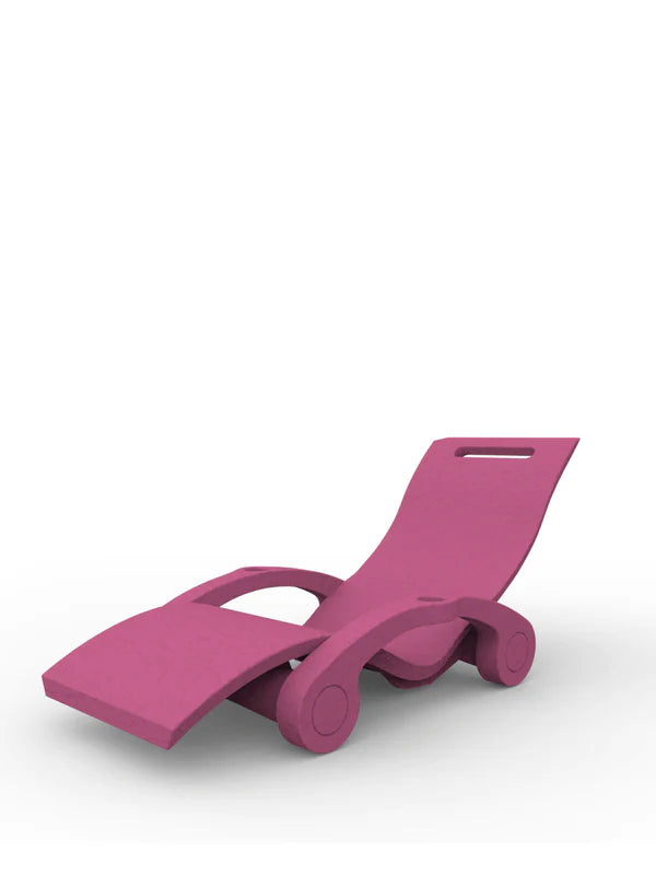 Arkema Serendipity Floating Chaise Lounger in Polyethylene - S130