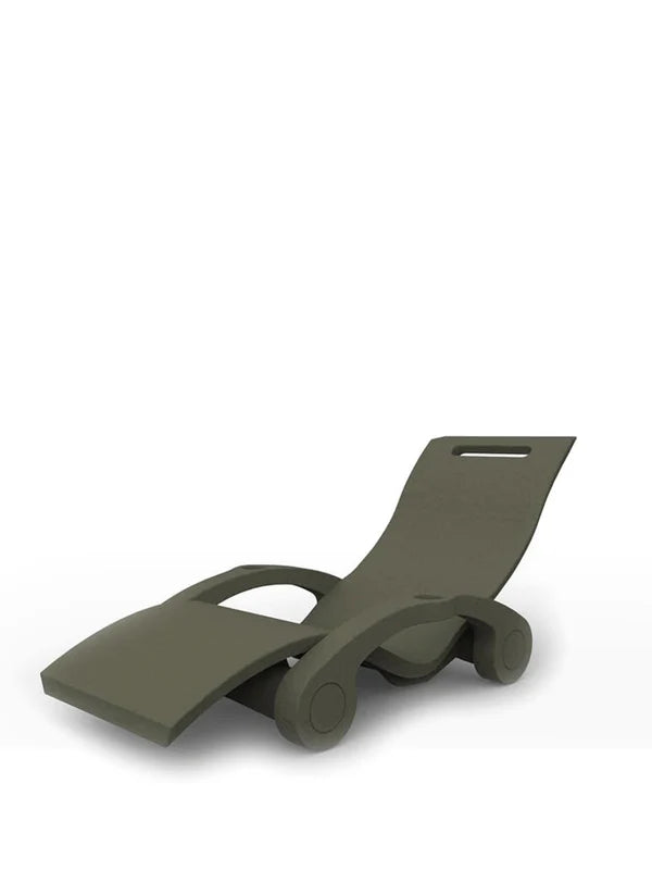Arkema Serendipity Floating Chaise Lounger in Polyethylene - S130