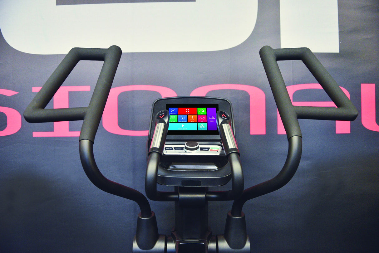 Toorx ERX 9500 TFT Ellittica volano anteriore - App ready 3.0