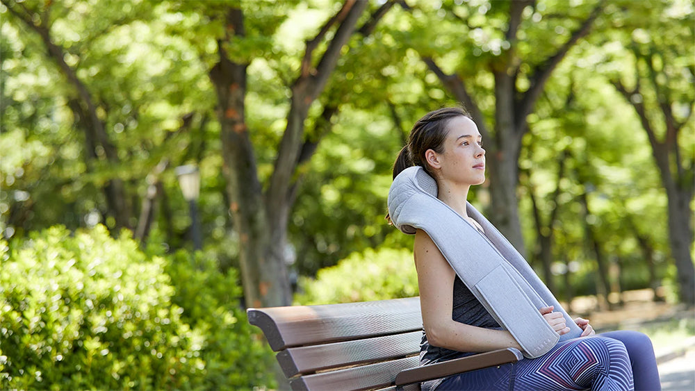 Synca Quzy Shoulder Massage