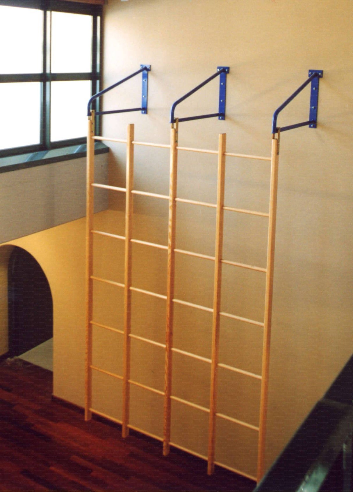 Vivisport Quadro svedese in legno a 24 fori - 1611