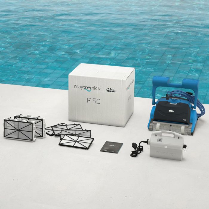 Dolphin Robot Pool F40 Complete Cleaning
