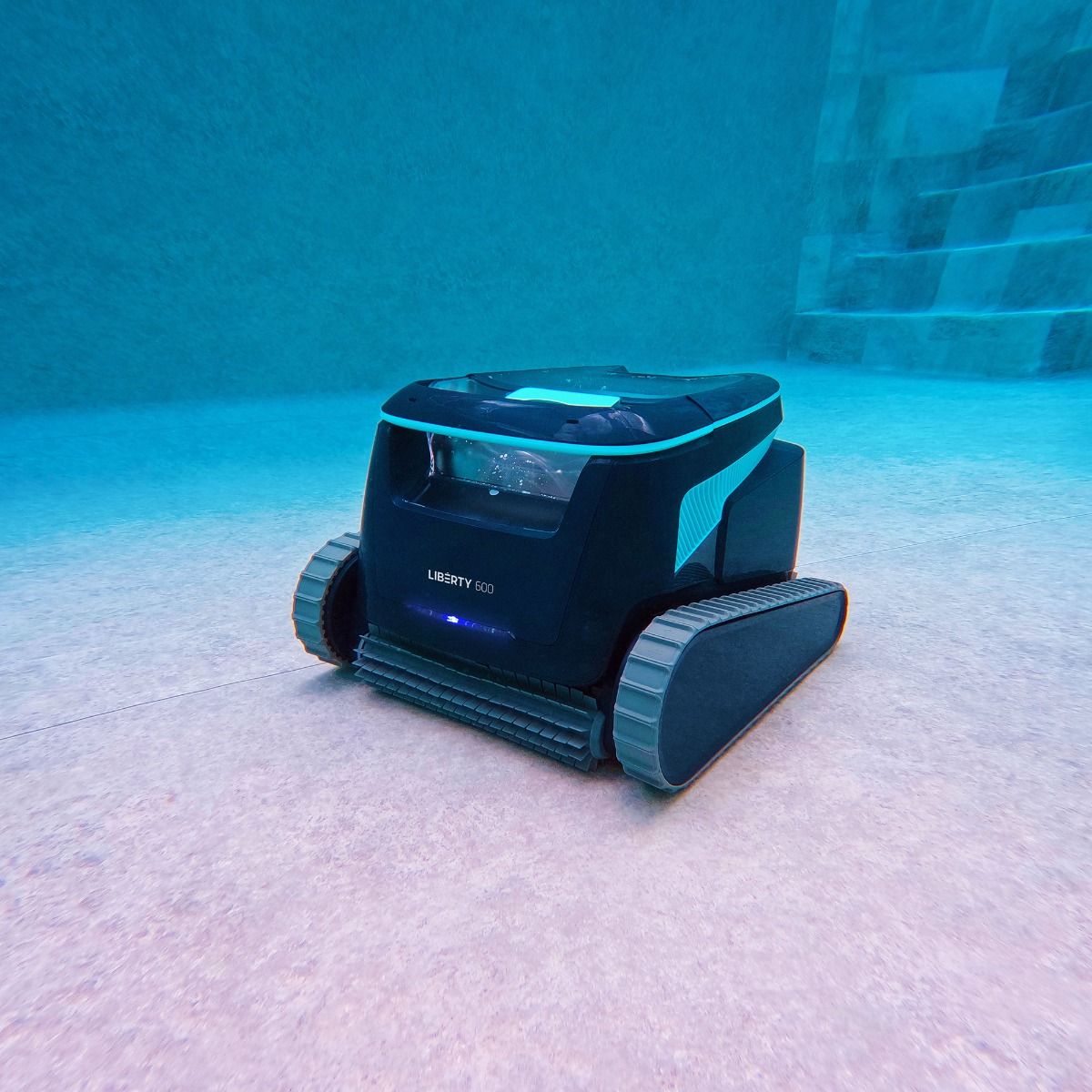 Dolphin Liberty 600 IOT Robot a batteria pulizia totale