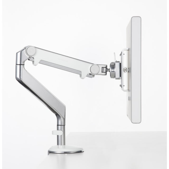 {"sku":"HS-M2-5PM-Bianco","price":"1330","inventoryItem":{"cost":"654.000000"},"inventoryQuantities":{"availableQuantity":0,"locationId":"gid://shopify/Location/85992997165"},"weight":10,"mediaSrc":["https://static.fitmax.it/media/catalog/product/m/2/m2_2__1.jpg"],"title":"Bianco","options":["Bianco"]}