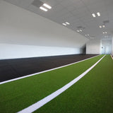 Pavimento in erba sintetica con linee bianche