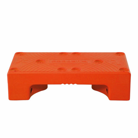{"sku":"AFT0018-Arancione","price":"153.89","inventoryItem":{},"inventoryQuantities":{"availableQuantity":50,"locationId":"gid://shopify/Location/85992997165"},"weight":8,"mediaSrc":["https://static.fitmax.it/media/catalog/product/s/t/step_arancio_1_1.jpg"],"title":"Arancione","options":["Arancione"]}