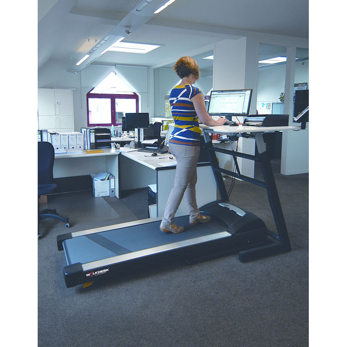 walkdesk_11.jpg